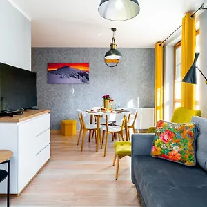 Apartment Wonder - Polozone Blisko Deptaka, Licznych Restauracji I Sklepow, Karpacz